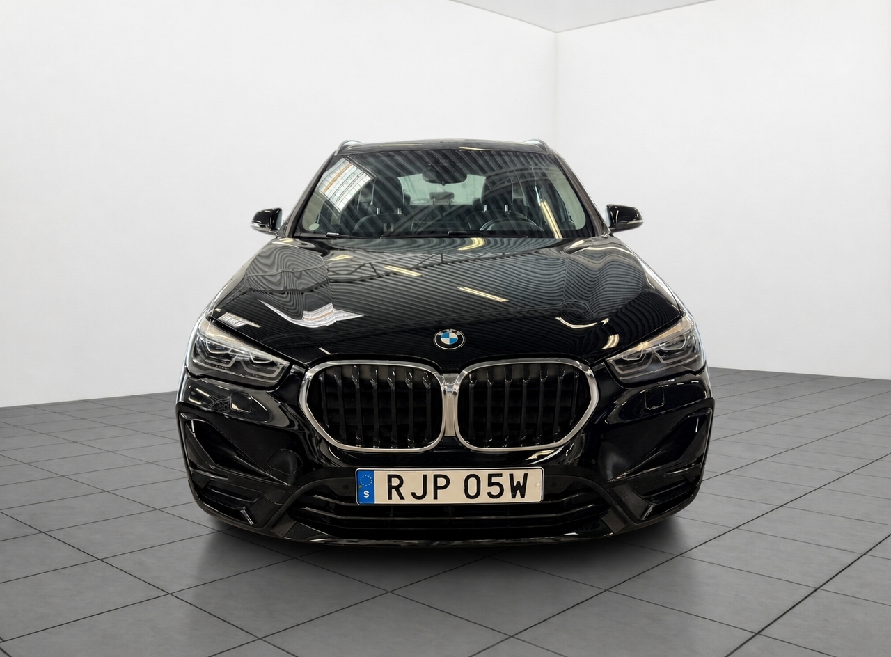 BMW X1 xDrive25e Steptronic Sport line 2021, bild 6/44