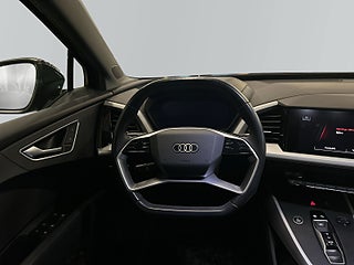 Audi Q4 35 e-tron Proline S&V-hjul/Carplay/Pvärm/Dragkrok/MOMS