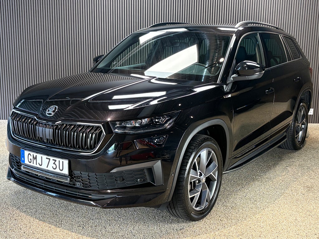 Skoda Kodiaq 2.0 TDI | 4x4 Sportline | Värmare | 360 | Drag | 200hk