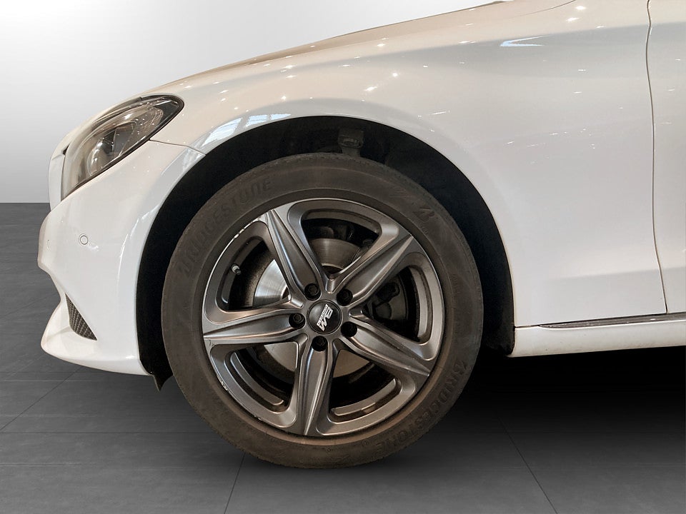 Bild på Mercedes-Benz C 220 T d 4MATIC 7G-Tronic Plus Avantgarde Euro 6