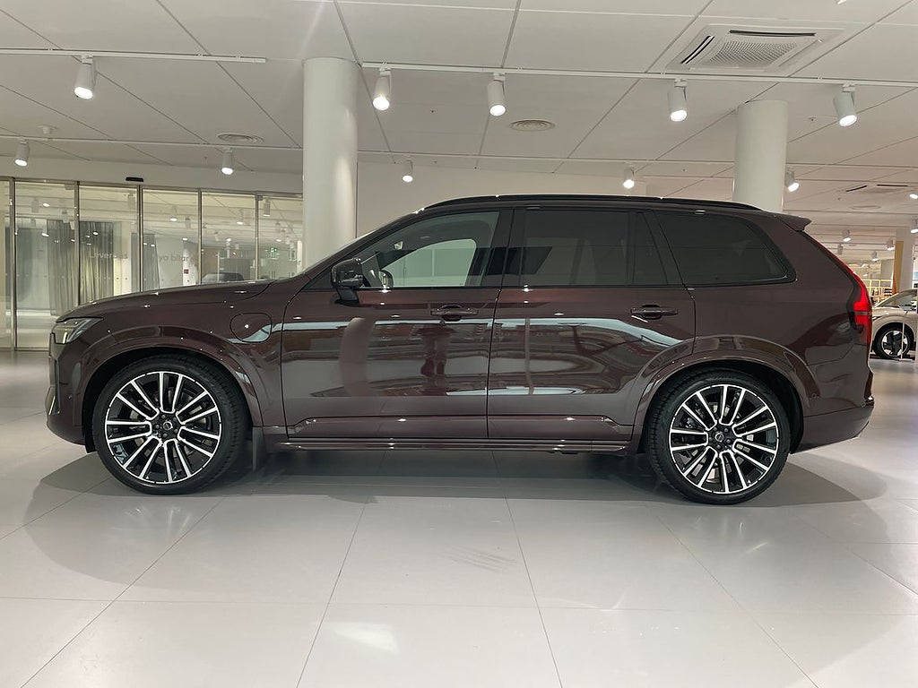 Volvo XC90 T8 Ultra Dark