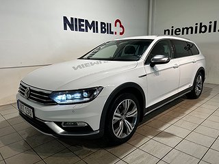 Volkswagen Passat Alltrack AWD Skinn Cockpit Drag Dvärm SoV