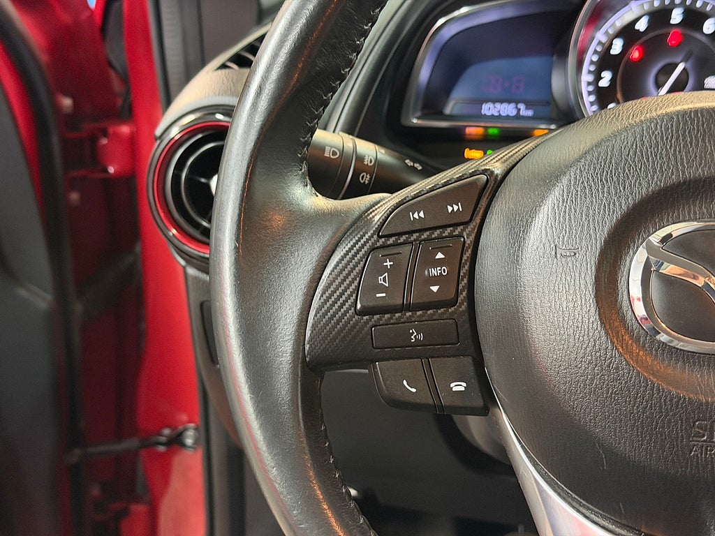 Mazda CX-3 2.0 SKYACTIV-G 120hk Optimum Navi Kamera Skinn 2015