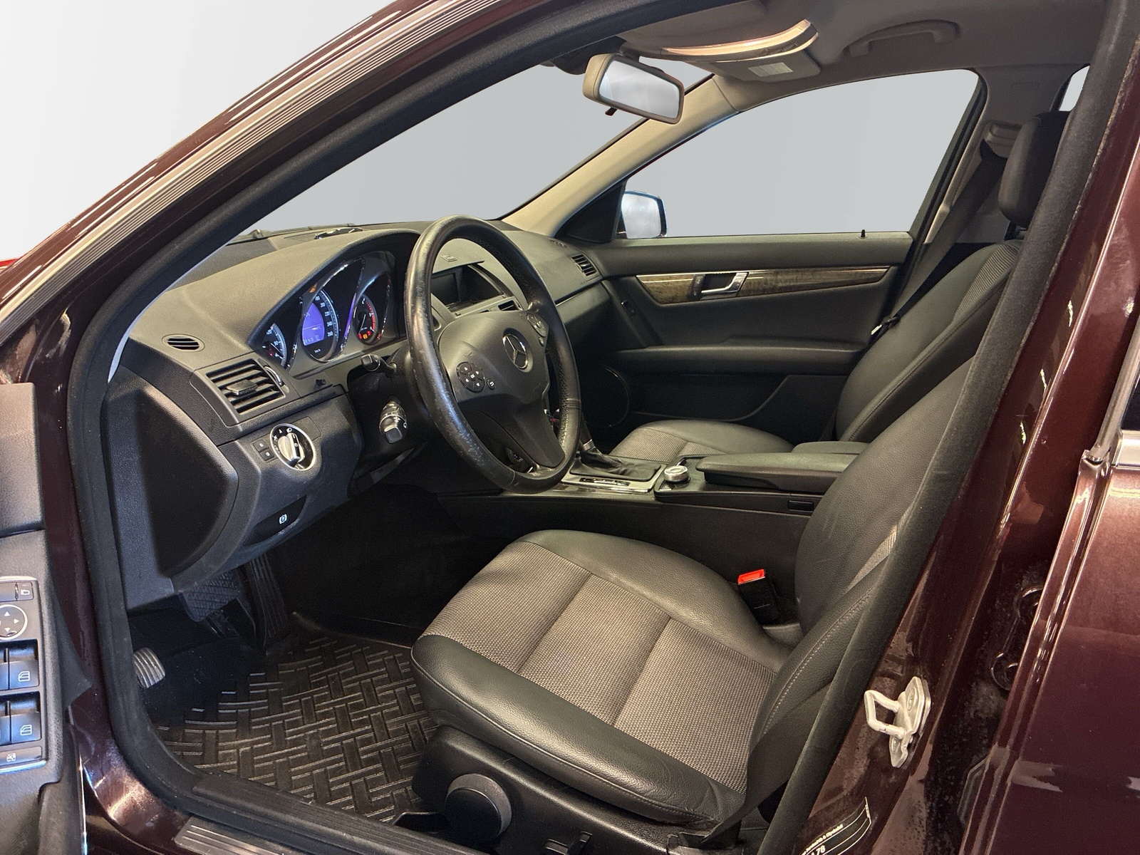 Mercedes-Benz C 2011, bild 7/42