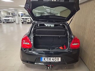 Suzuki Swift Hybrid AllGrip Euro 6 — bild 6 av 11