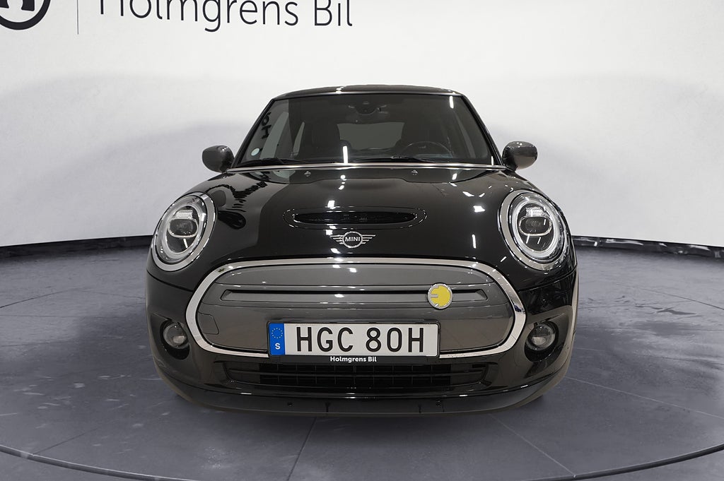 MINI Cooper 3,95% ränta SE Essential Navi CarPlay PDC LED