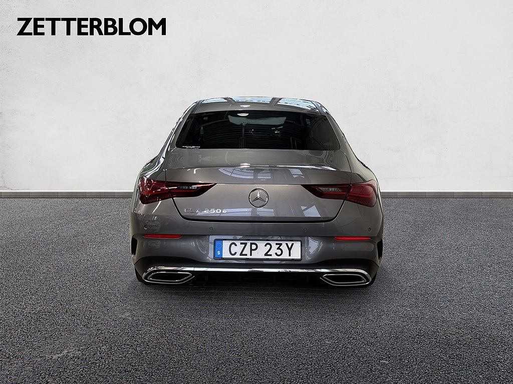 Sedan Mercedes-Benz CLA250 8 av 34