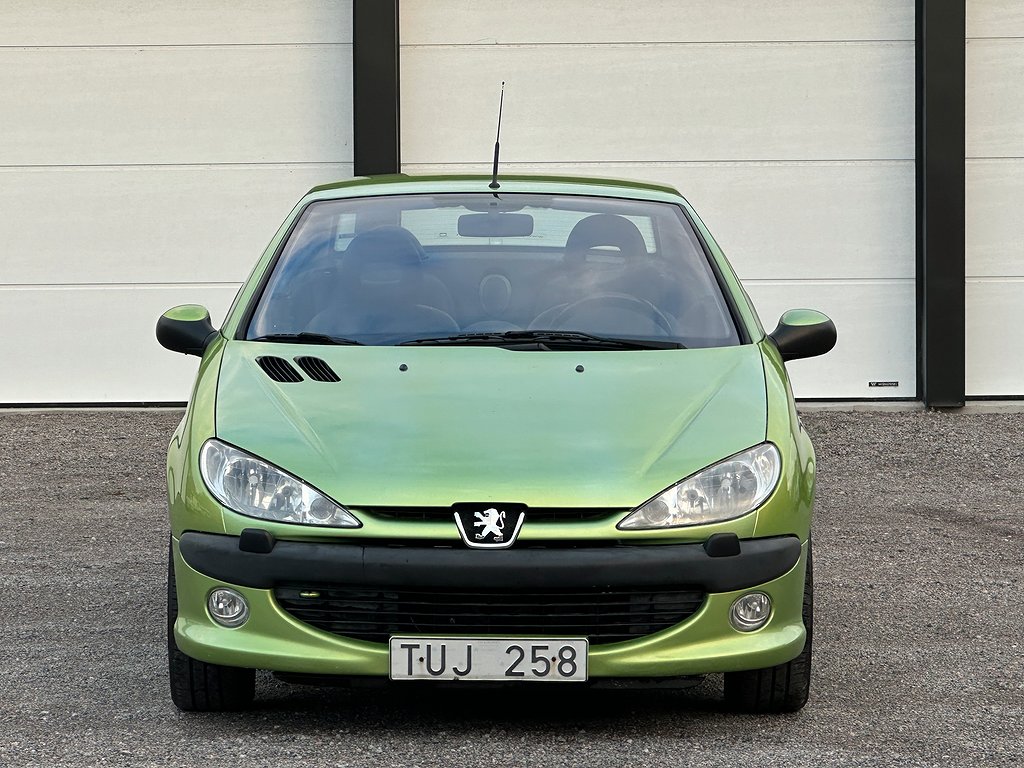 Peugeot 206 CC 1.6 Cab En ägare Endast 9400 mil Valkött 