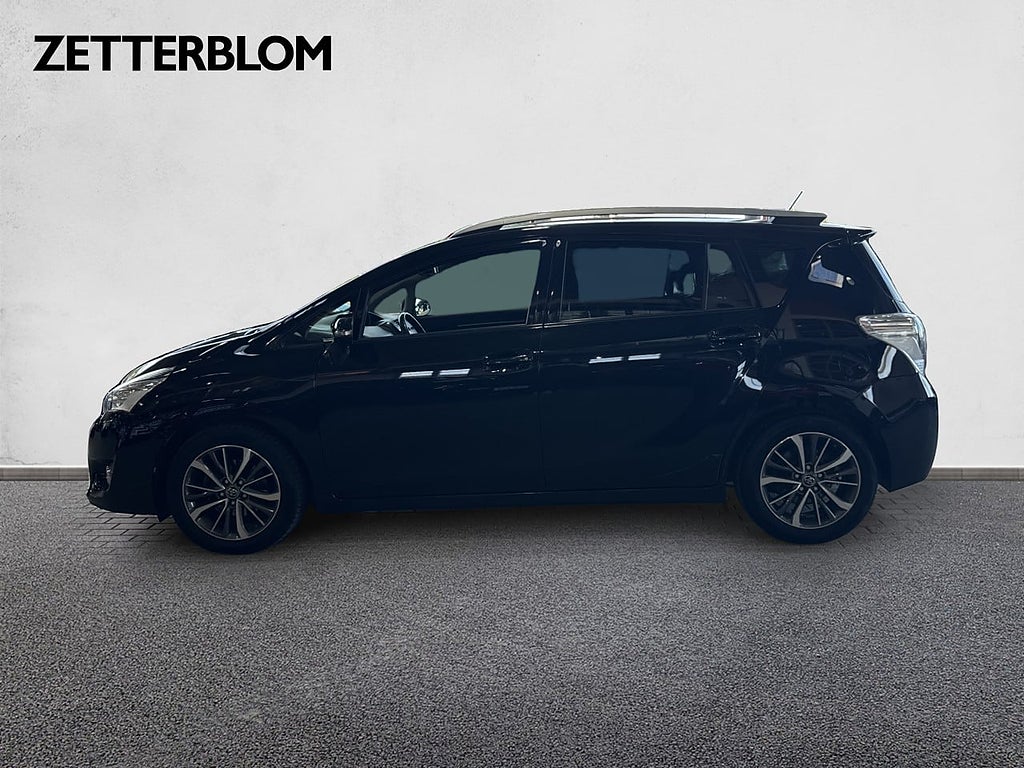 Kombi Toyota Verso 2 av 16
