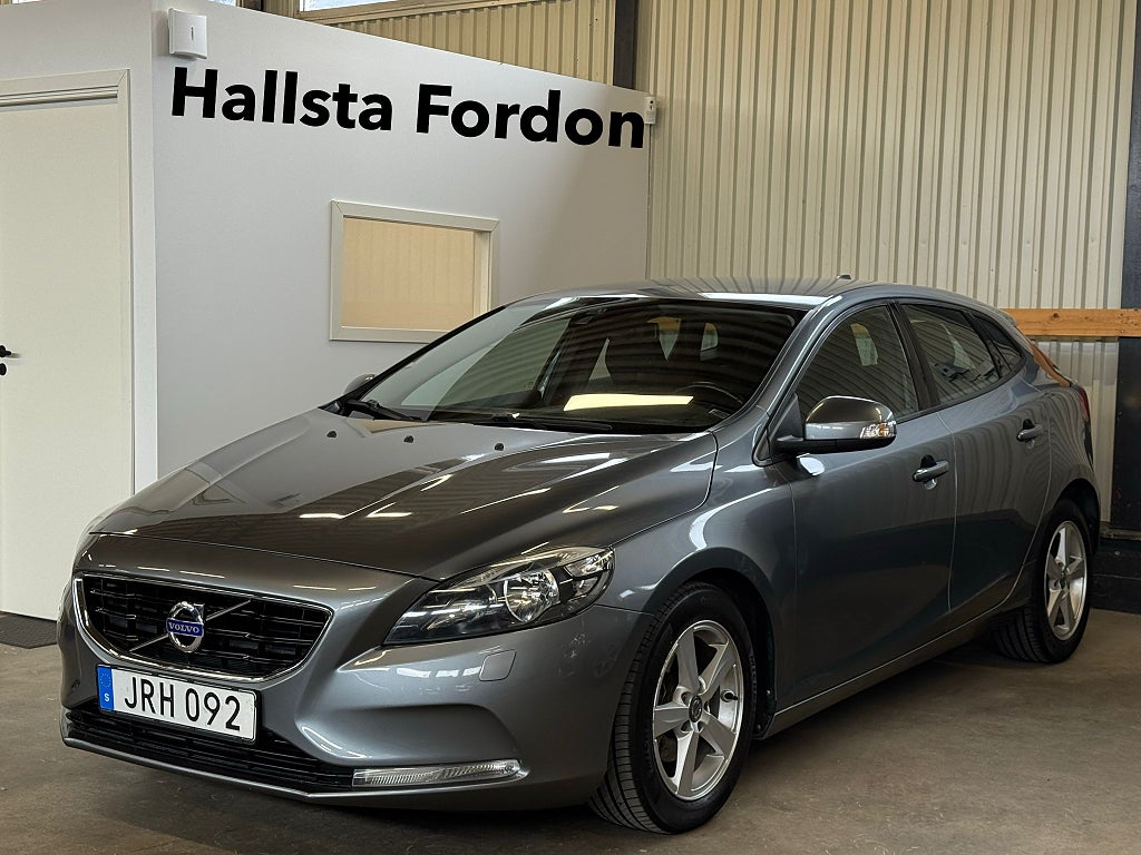 Volvo V40 D2 Kinetic Ny-Kamrem P-Sensor Drag P-Värmare