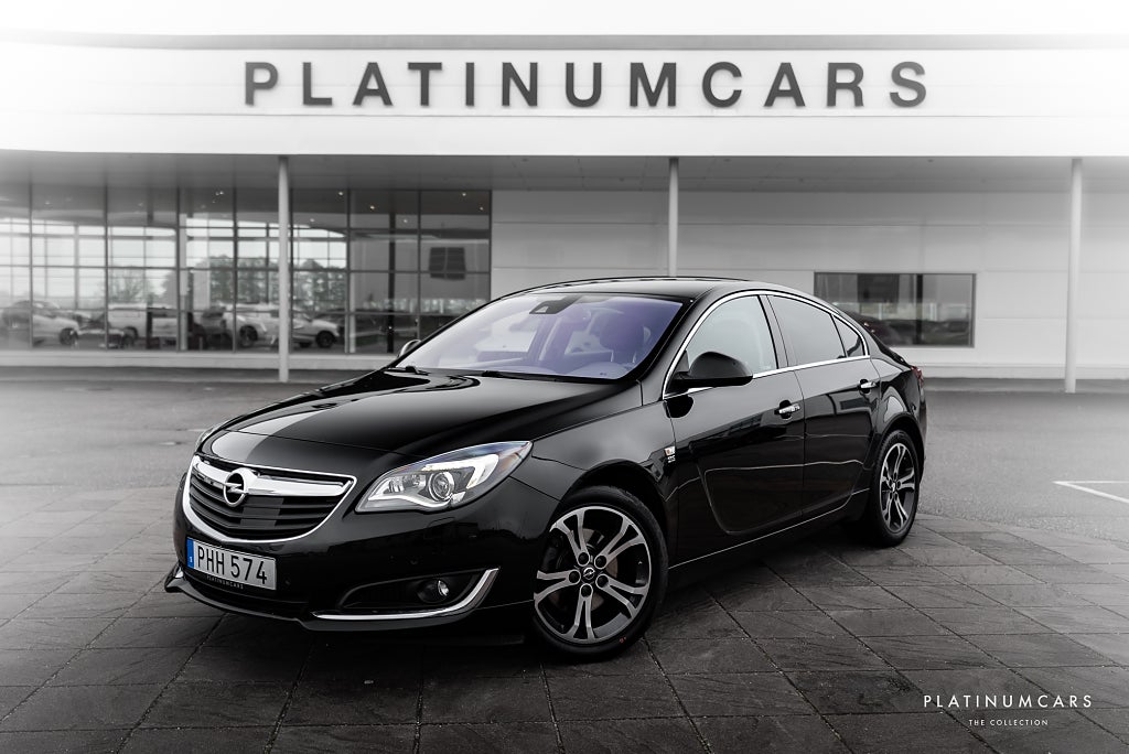 Opel Insignia 2.0 CDTI 4x4 Business 170hk / OPC / BOSE
