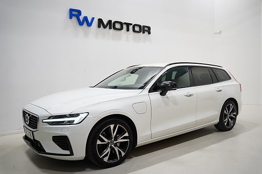Volvo V60 T8 AWD392hk R-Design H/K HUD VOC 360° B-kamera D-värm