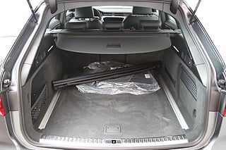Kombi Audi A6 24 av 26