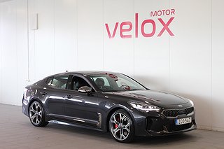 Halvkombi Kia Stinger