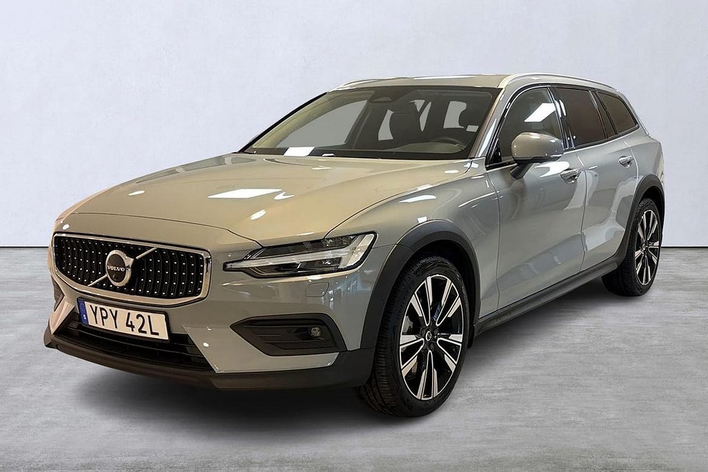 Volvo V60 Cross Country B5 AWD Bensin Plus