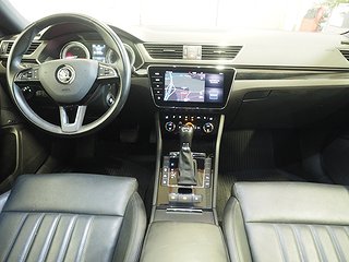 Kombi Skoda Superb 13 av 21