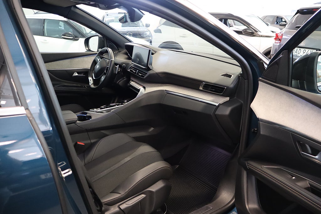 Bild på Peugeot 3008 GT 1.2 PT 130hk Aut - PL 24 månader/2000 mil