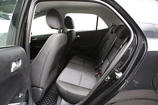 Halvkombi Kia Picanto 13 av 14