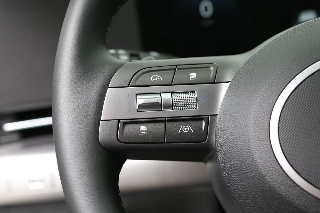 Hyundai Kona EV 65.4kWh Essential - begränsat antal - Lagerkampanj!*