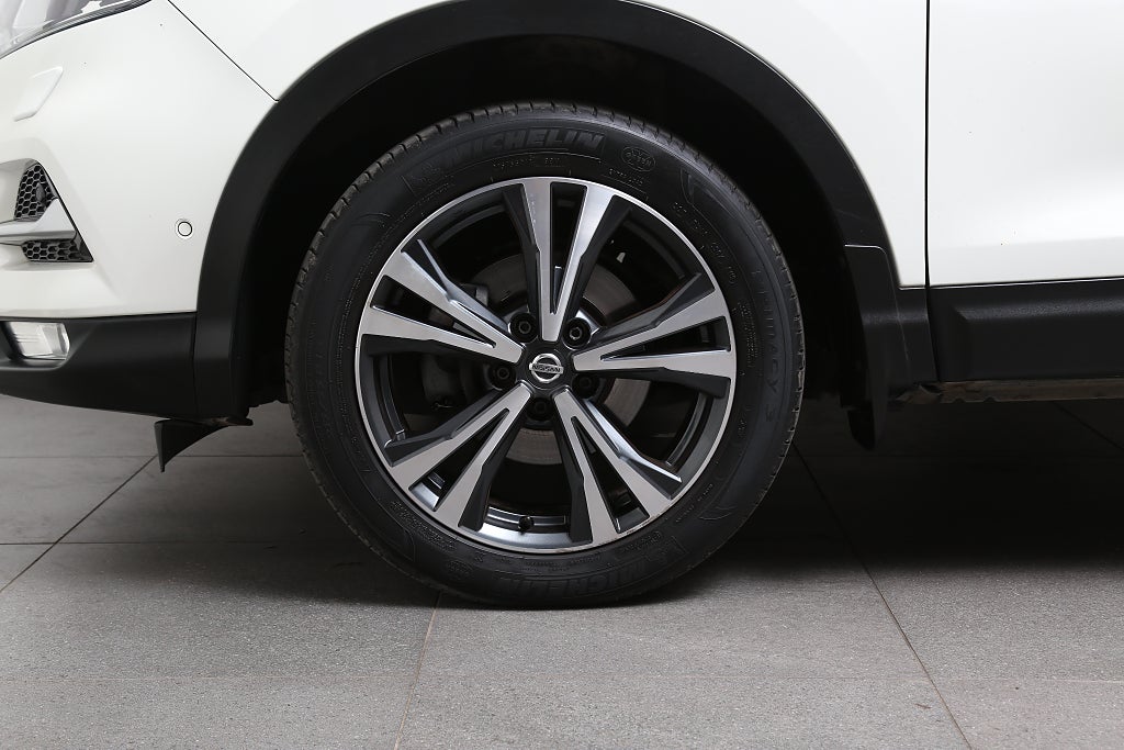 Nissan Qashqai 1,2 DIG-T 115hk Keyless Navi 360°-kamera 2018