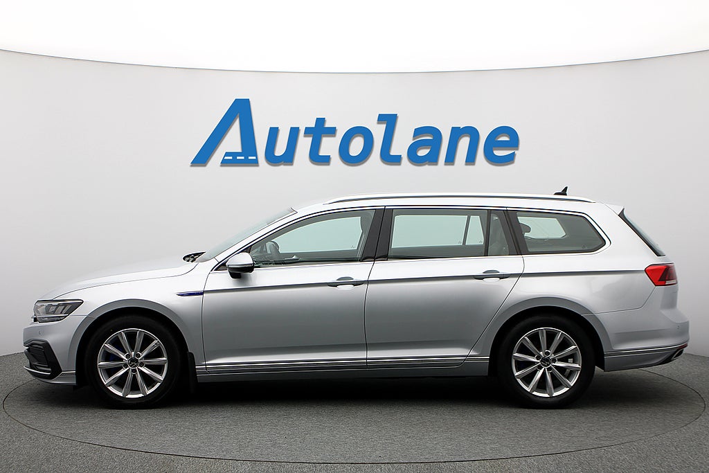 Volkswagen Passat GTE Sportscombi Dragkrok, Värmare, Backamera 218hk