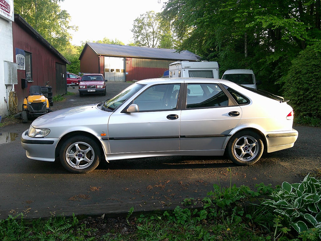 Saab 9-3 5-dörrar 2.0 Turbo SE
