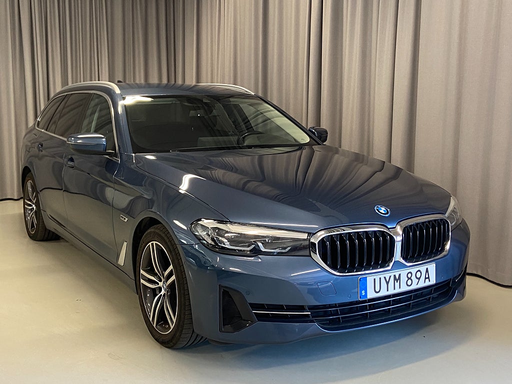 BMW 530e xDrive 292hk Touring Plug-in Hybrid Drag Navi Skinn