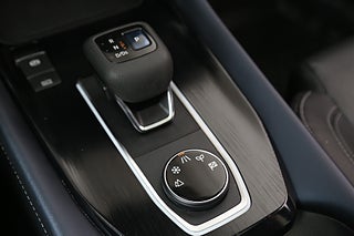 SUV Nissan Qashqai 25 av 28