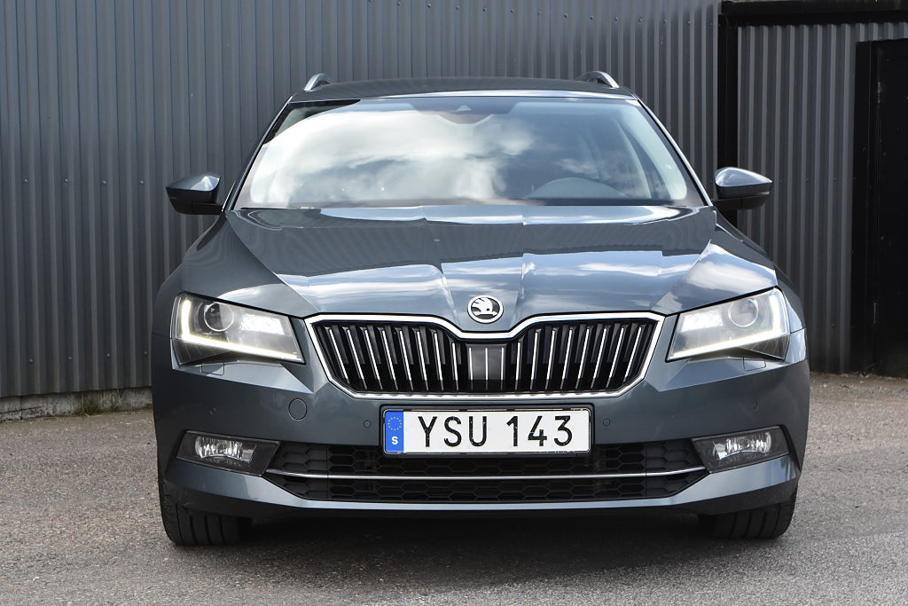 Skoda Superb 2019 - miniatyr 7