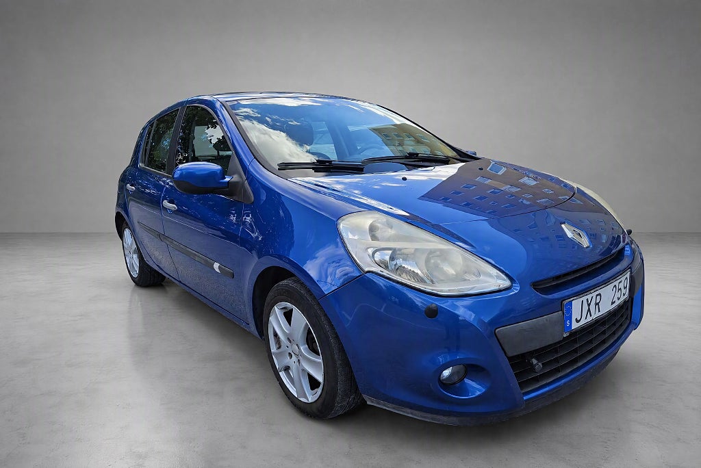 Renault Clio 1.2 E85 | LÅG SKATT 668 KR | NYSERVAD BES TILL 2027