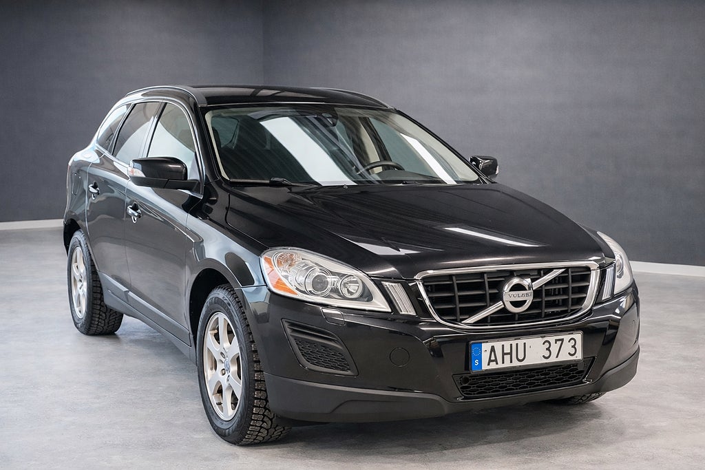 Volvo XC60 D3 163hk Geartronic Summum | Helskinn | Drag