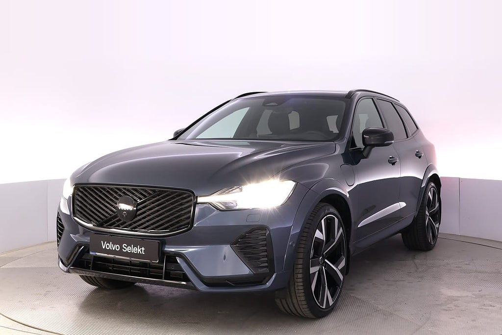 Volvo XC60 T8 Plus Black Nordic Edition LOUNGEPKT B&W LUFTJ.