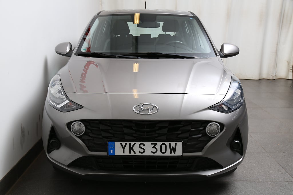 Hyundai i10 1,0 blue 67hk Essential 5D CarPlay 2020