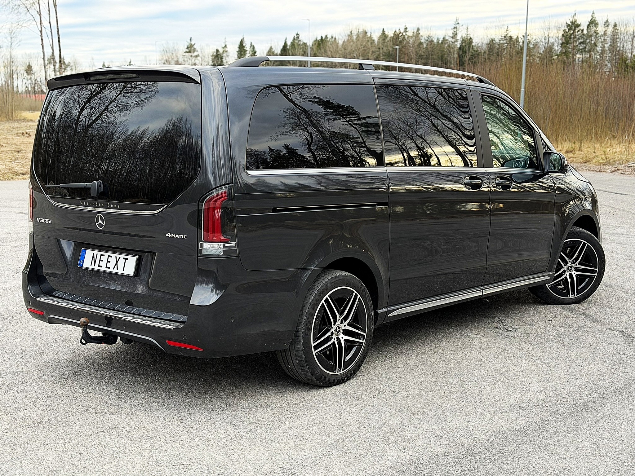 Mercedes-Benz V 300d 4MATIC 3.2t AMG 2025, bild 5/54