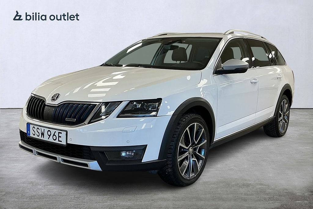 Skoda Octavia Scout 2.0 TDI 4x4 Premium Drag B-kam Navi P-värmare