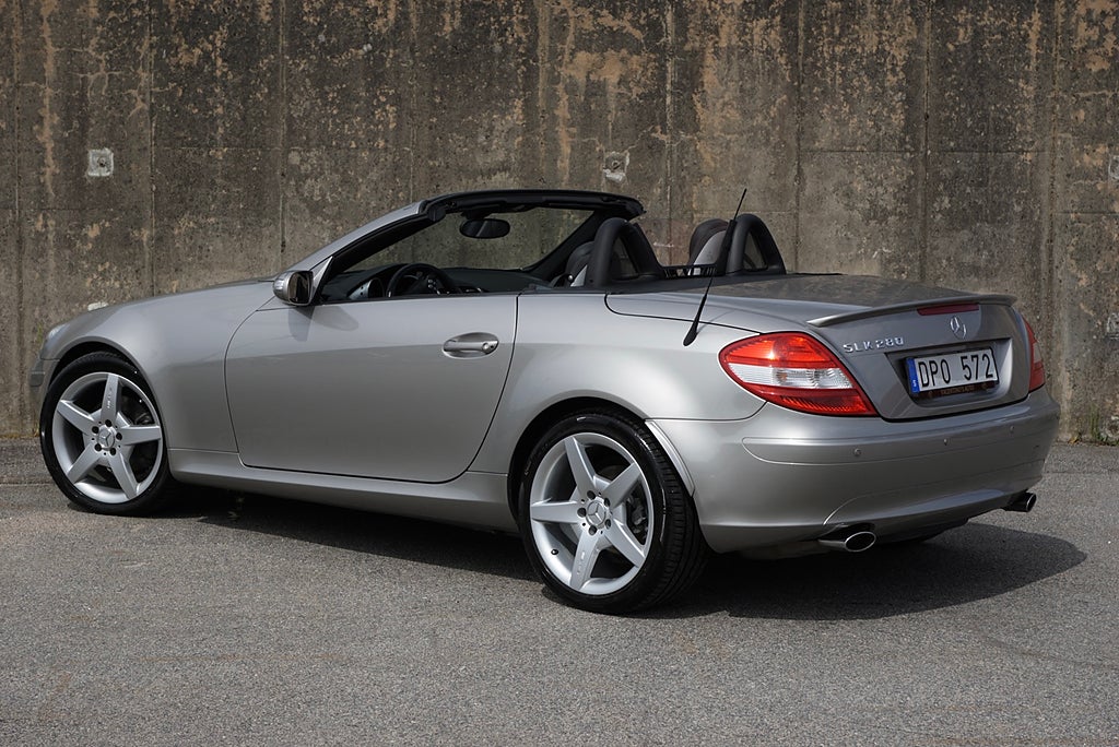 Mercedes-Benz SLK 280 7G-Tronic Cabriolet|Låga Mil|3-Brukare|18” AMG|