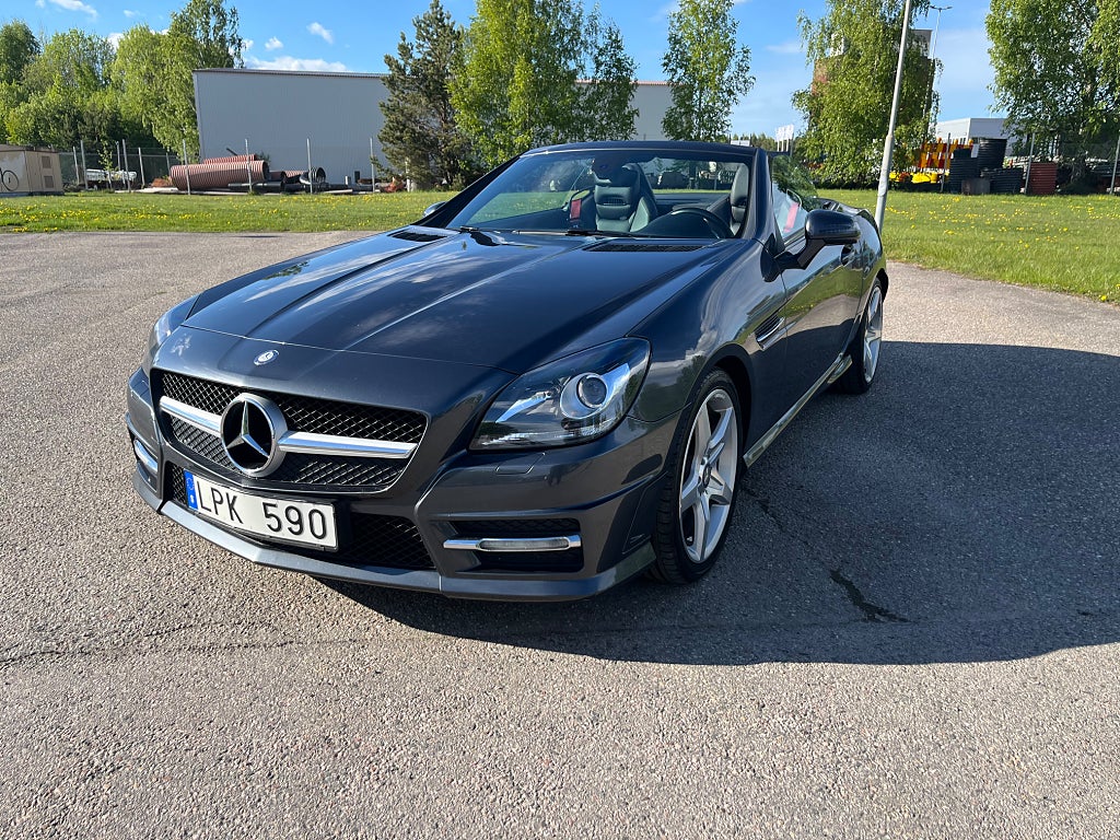 Mercedes-Benz SLK 200 BlueEFFICIENCY 7G-Tronic Plus AMG Sport Euro 5