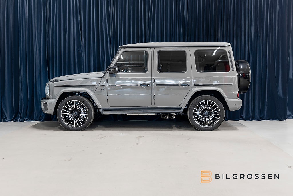 Mercedes-Benz G63 AMG Superior Line Full Kolfiber Active Ride MY27 MOMS
