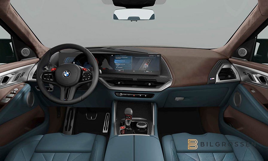 BMW XM 4.4 V8 xDrive B&W Merino Massage Softclose Bakaxelstyrn
