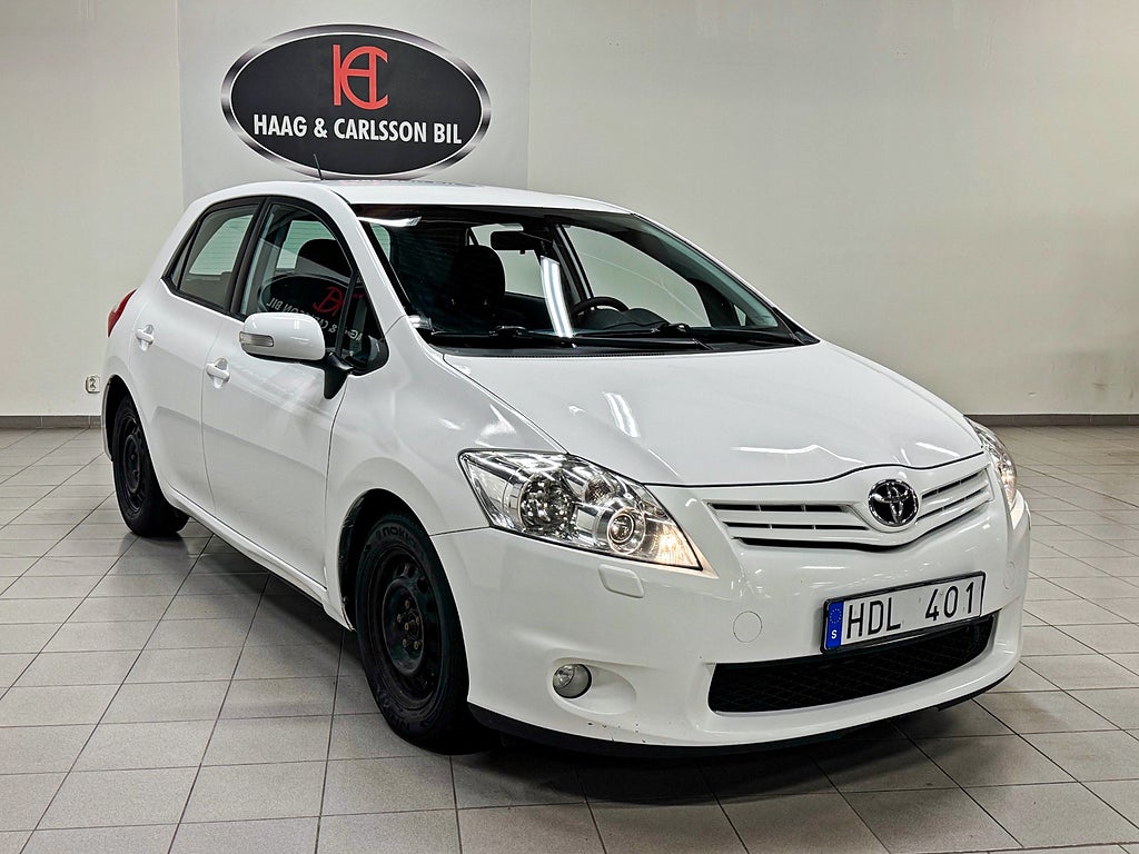 Toyota Auris 1,4 D 90Hk