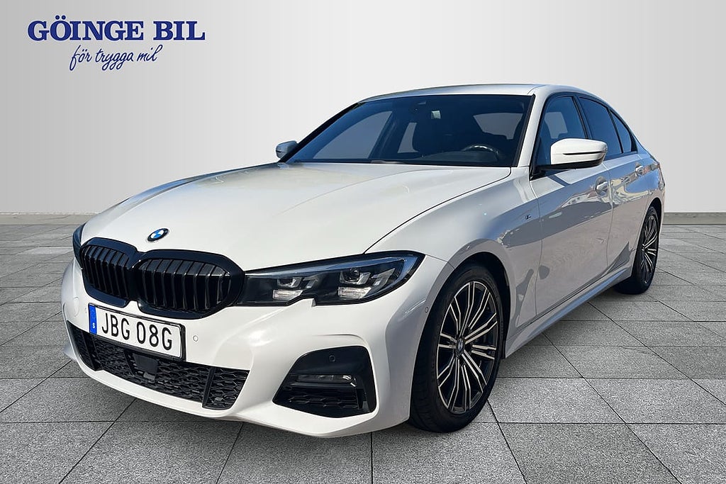 BMW 330i Sedan 258hk Drag/ Backkamera/ Navi