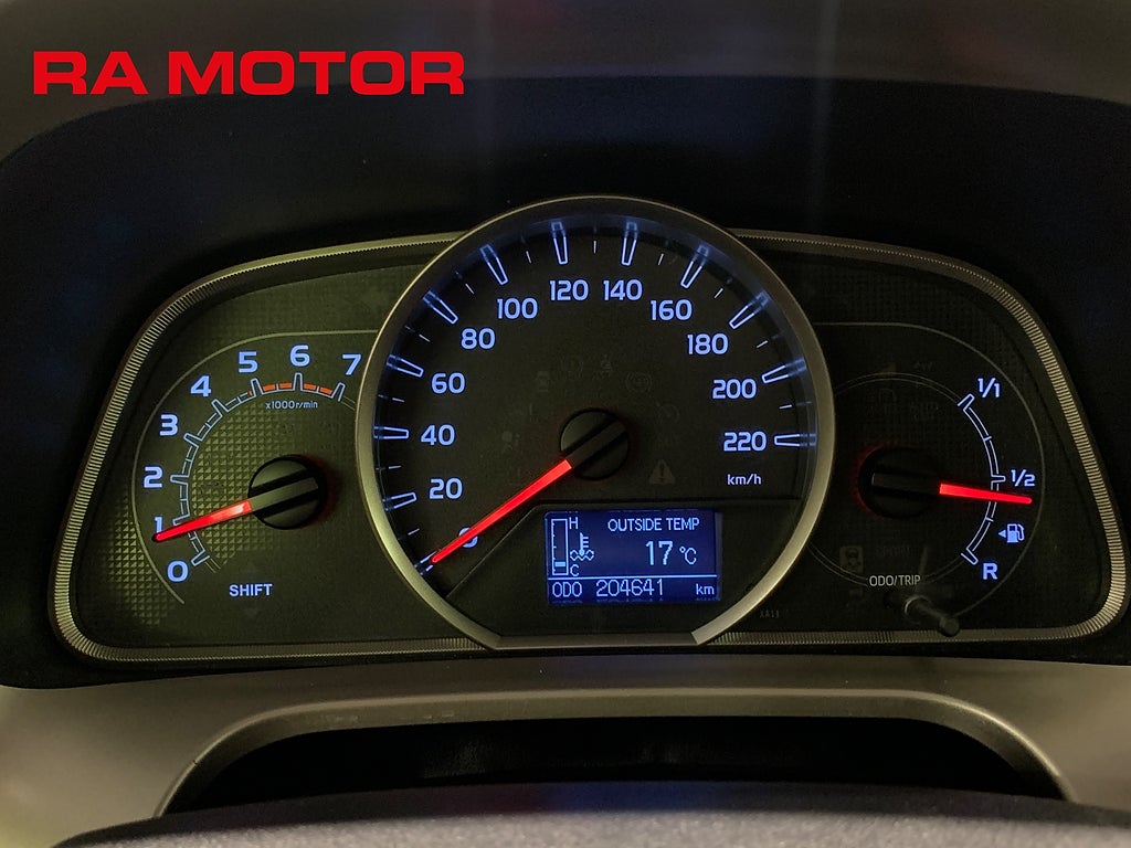 Toyota RAV4 2.2 D-4D AWD 150hk Edition Feel Drag Kamera M-Värm 2015