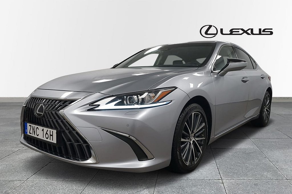 Lexus ES 300h LIMITED EDITION V-HJUL MOMS