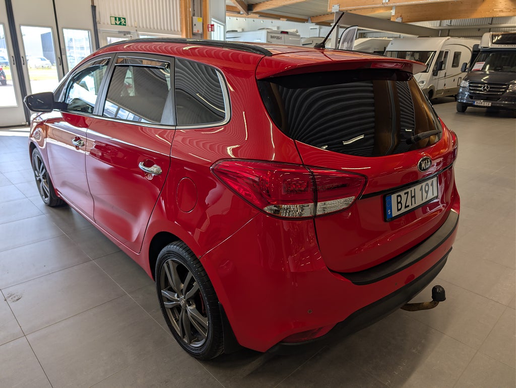 Kia Carens 1.7 CRDi GLS Drag/7-sits/M-värm/V-hjul thumbnail