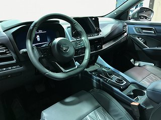 SUV Nissan Qashqai 12 av 20