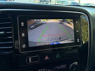 Mitsubishi Outlander PHEV CVT SoV-Däck/Rattvärm/Psens/Drag/Kamera/MoK – bild 22