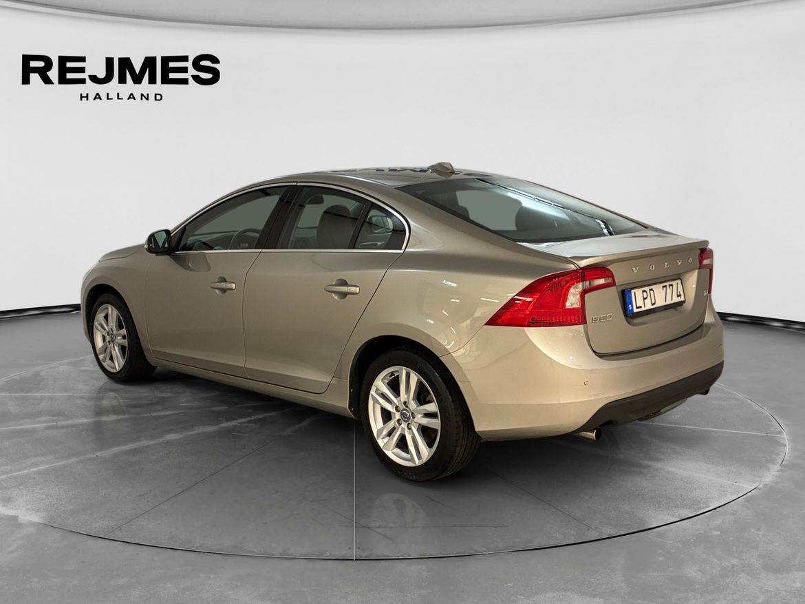 Volvo S60 T4 Summum 2011, bild 2/10