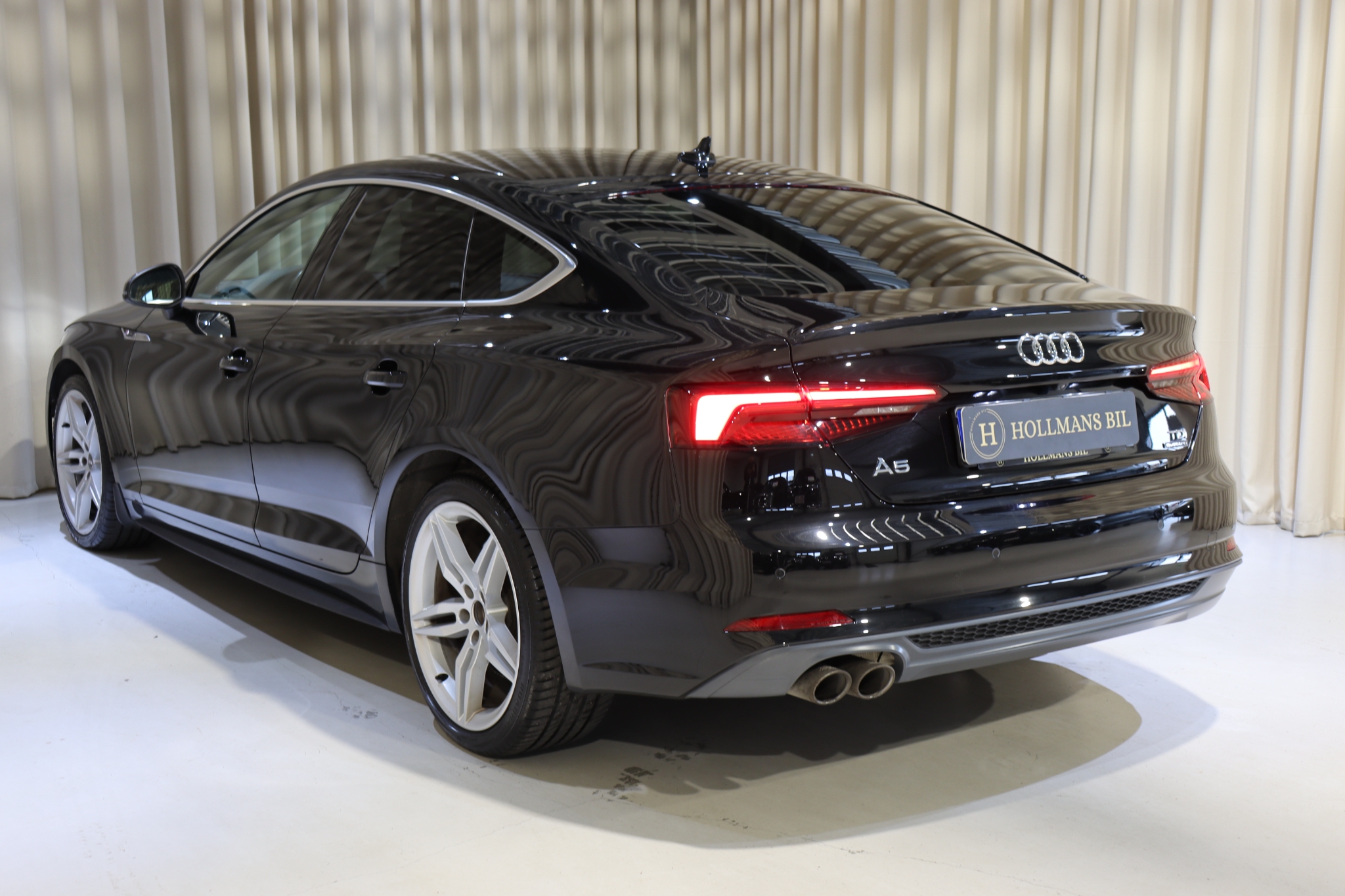 Audi A5 2018, bild 6/51