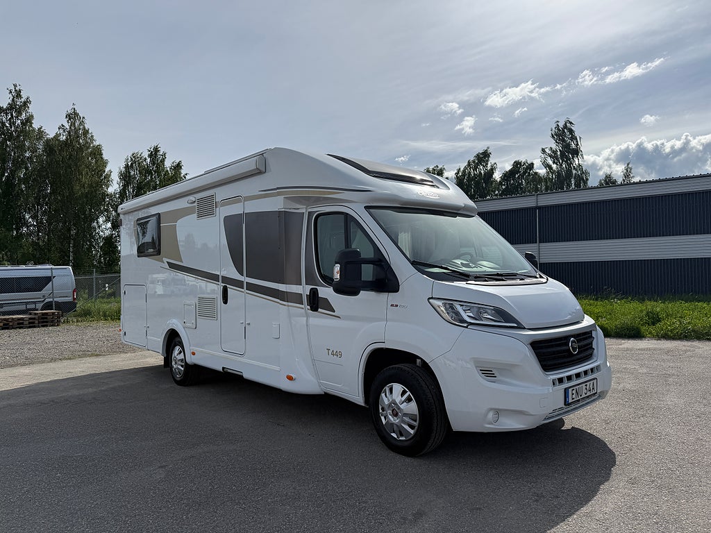 Carado T 449 
