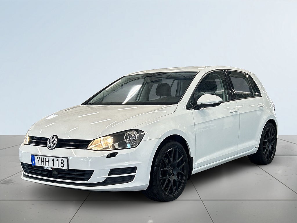 Volkswagen Golf 5-dörrar 1.2 TSI DSG S&V-hjul/Carplay/Mvärm/AdaptivFart